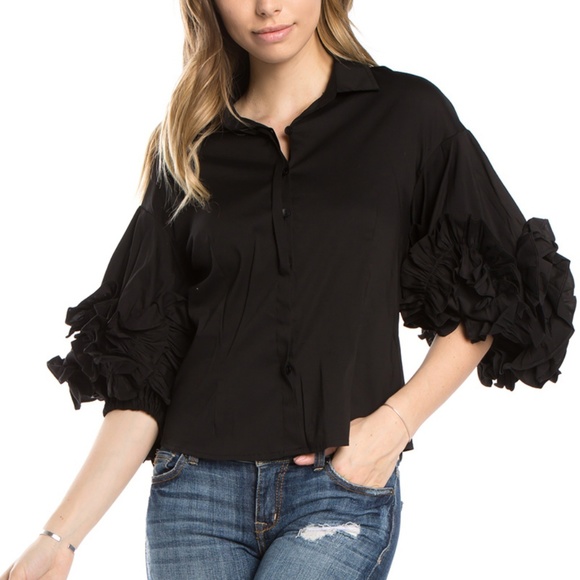 Detailed Blouse - Picture 1 of 2